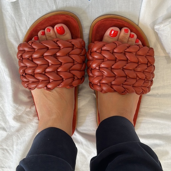 BRAND NEW IN BOX Chloe Kacey Flat Sandal MAKE AN OFFER - Picture 15 of 15